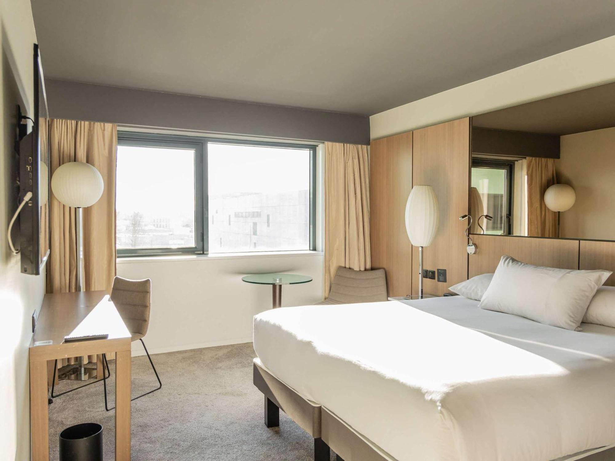 Pullman Bordeaux Lac Bordéus Exterior foto